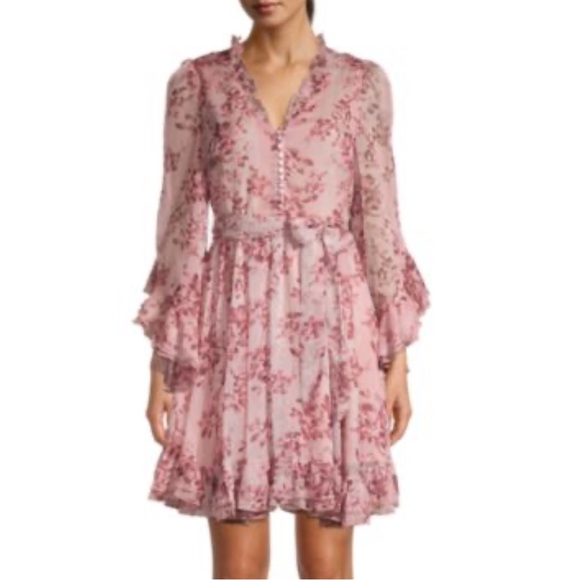 STELLAH Blush Floral Dress - Picture 2 of 16